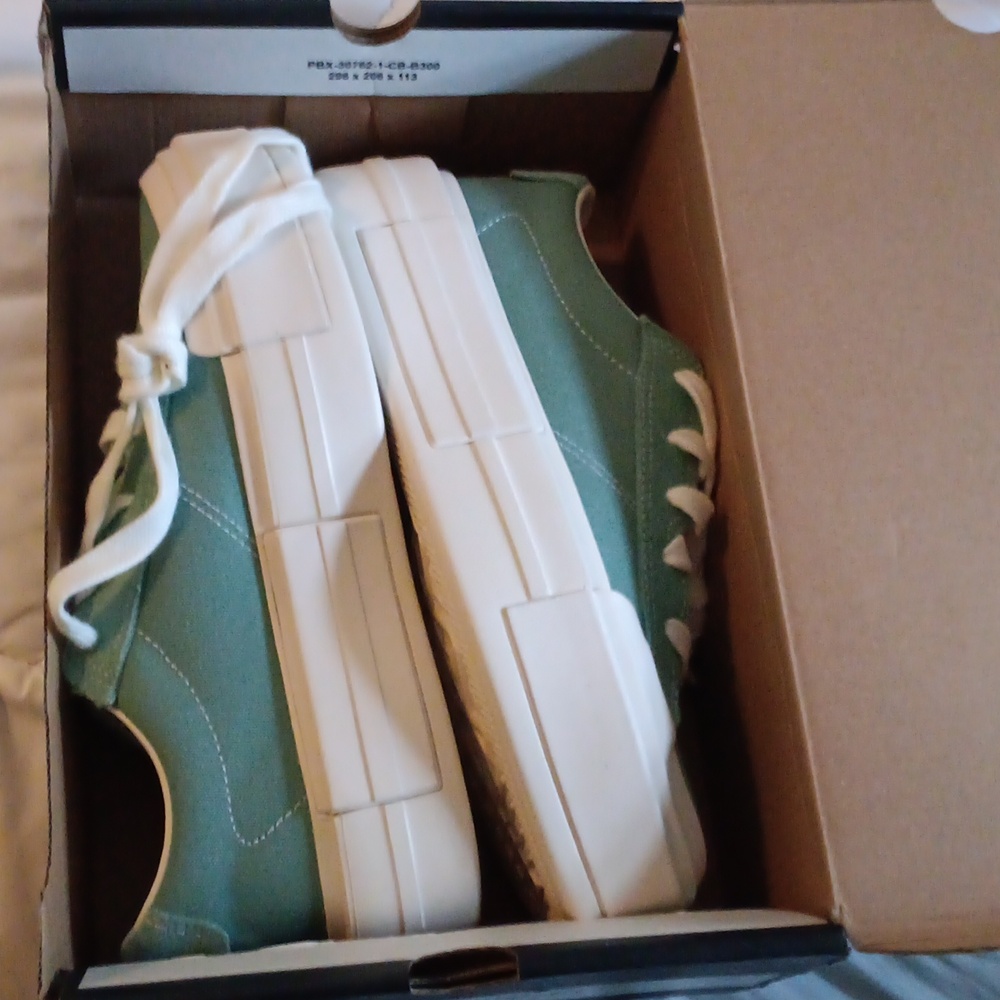 Converse shoes